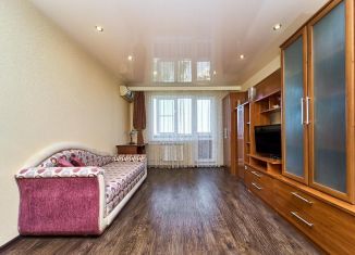 2-комнатная квартира на продажу, 60 м2, Краснодар, улица 70-летия Октября, 24, микрорайон Юбилейный