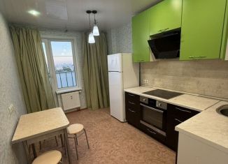 Сдаю 1-ком. квартиру, 38 м2, Пермь, улица Красные Казармы, 67, ЖК Арсенал