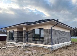 Продаю дом, 100 м2, Кузнецк, улица Силаева