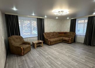 Сдаю в аренду двухкомнатную квартиру, 50.2 м2, Республика Башкортостан, улица Блюхера, 7