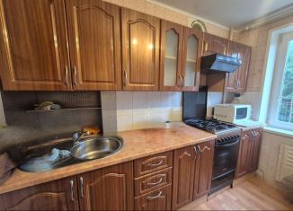 Сдача в аренду двухкомнатной квартиры, 52 м2, Республика Башкортостан, улица Авроры, 27