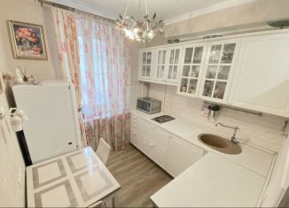 Продается 2-комнатная квартира, 56.3 м2, Москва, Октябрьская улица, 38к6, Октябрьская улица