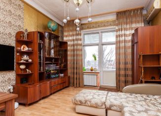 Продам 2-ком. квартиру, 56 м2, Краснодар, Базовская улица, 32, микрорайон Центральный