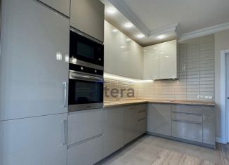 Продажа 2-ком. квартиры, 60.4 м2, Татарстан, улица Комиссара Габишева, 45