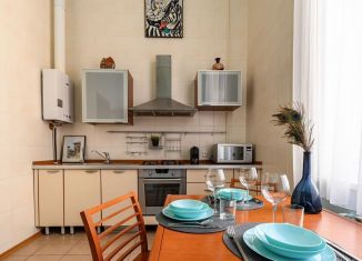 Сдается в аренду 2-комнатная квартира, 58 м2, Санкт-Петербург, набережная канала Грибоедова, 29