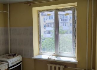 Продаю трехкомнатную квартиру, 54 м2, Симферополь, Киевская улица, 86