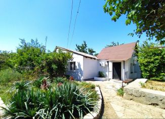 Продаю дом, 53.8 м2, посёлок городского типа Комсомольское, Шоссейная улица