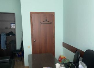 Сдача в аренду офиса, 14 м2, Саранск, улица Крылова, 2