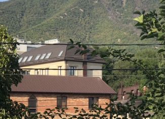 Сдам в аренду 1-ком. квартиру, 25 м2, Пятигорск, Красная улица, 2