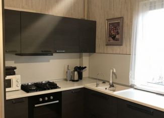 Продаю 2-ком. квартиру, 58 м2, Сочи, Целинная улица, 14Д