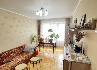 Продам 2-комнатную квартиру, 45 м2, Сарапул, Озёрная улица, 16