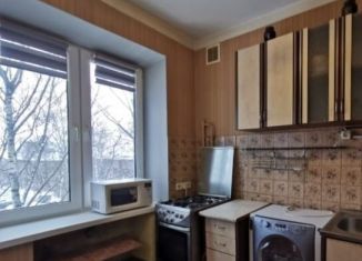 Сдам в аренду 2-ком. квартиру, 45 м2, Мытищи, улица Крупской, 7