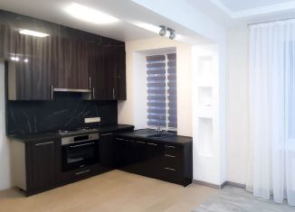 Продам 3-комнатную квартиру, 60 м2, Краснодар, улица Янковского, 155А, микрорайон Центральный