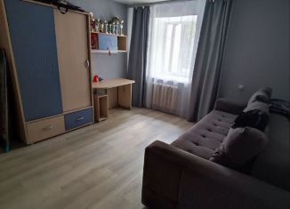 Продаю 3-ком. квартиру, 59.1 м2, Ишим, Привокзальная площадь, 9