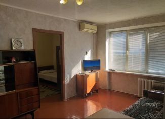 Продаю 2-ком. квартиру, 36.8 м2, Туапсе, Кронштадтская улица, 3