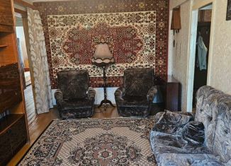 Продаю 3-комнатную квартиру, 57.9 м2, Чудово, Октябрьская улица, 1Б