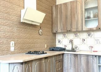 Сдается в аренду 2-ком. квартира, 34.7 м2, Анапа, улица Ленина, 180к7