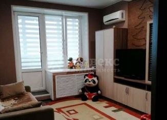 Продается 1-комнатная квартира, 42 м2, Тюмень, Калининский округ, улица Чернышевского, 2А