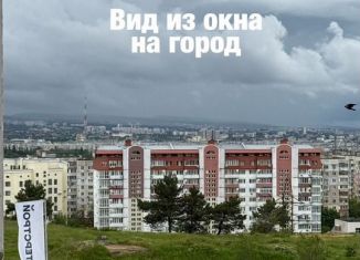 Продаю однокомнатную квартиру, 40.7 м2, Крым, улица Нурлы, 1