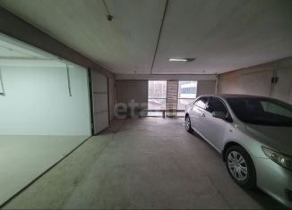 Продаю гараж, 16 м2, Тюмень, улица 50 лет Октября, 12