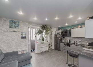 Продам квартиру студию, 29 м2, Тюмень, улица Раушана Абдуллина, 2, ЖК Кристалл