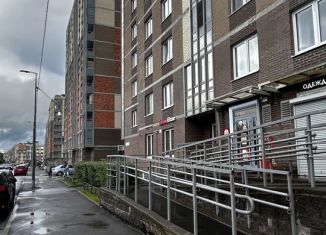 Продаю помещение свободного назначения, 77 м2, Санкт-Петербург, Юнтоловский проспект, 45к1, Приморский район