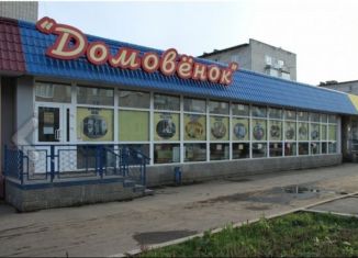 Продаю торговую площадь, 302 м2, Ирбит, улица Елизарьевых, 28В