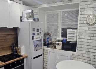 Продается 2-ком. квартира, 44.9 м2, Миасс, улица 8 Марта, 110