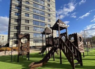 Продается трехкомнатная квартира, 73 м2, Благовещенск, Высокая улица, 33