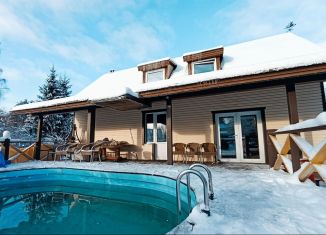 Аренда дома, 226 м2, Санкт-Петербург, Большая Озёрная улица, 35с2, метро Озерки