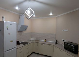 Продаю 2-комнатную квартиру, 43 м2, Краснодар, Восточно-Кругликовская улица, 76/4