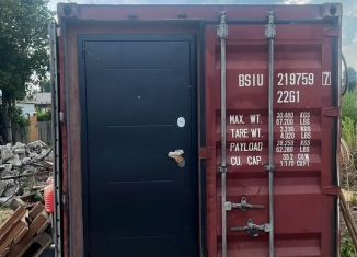 Продаю гараж, 12 м2, Киров, улица Ленина, 205