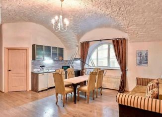 Сдаю в аренду 3-комнатную квартиру, 67 м2, Санкт-Петербург, Почтамтская улица, 20