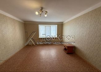 Продажа 2-комнатной квартиры, 57.8 м2, Кумертау, улица Мажита Гафури, 25