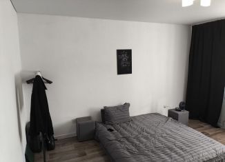 2-комнатная квартира на продажу, 50.3 м2, поселок городского типа Емельяново, Посадская улица, 19