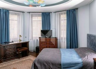 Продаю 4-ком. квартиру, 161 м2, Москва, улица Щепкина, 13, улица Щепкина