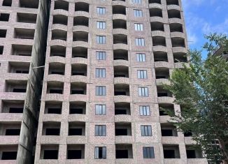 Продам 3-комнатную квартиру, 83.9 м2, Махачкала, улица Ирчи Казака, 37