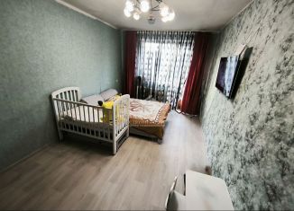 Продаю 1-ком. квартиру, 28.1 м2, Калининград, улица Юрия Гагарина, 44