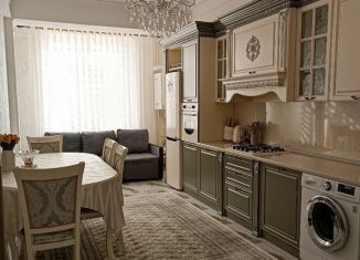 Продаю двухкомнатную квартиру, 90 м2, Махачкала, Гапцахская улица, 16