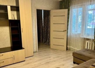 Сдаю 2-ком. квартиру, 46 м2, Щербинка, улица Мостотреста, 3