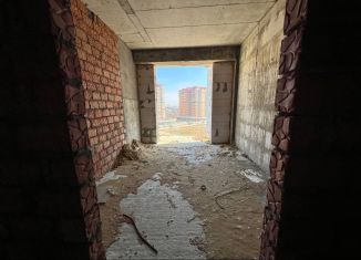 Продам однокомнатную квартиру, 52 м2, Махачкала, проспект Насрутдинова, 125