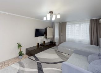 Продаю трехкомнатную квартиру, 96.3 м2, Тюмень, Широтная улица, 163