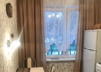 Сдаю однокомнатную квартиру, 37 м2, Москва, улица 50 лет Октября, 19к2