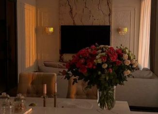 Продаю 1-ком. квартиру, 58 м2, Махачкала, улица Ирчи Казака, 37