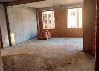 Продажа 2-ком. квартиры, 72 м2, Махачкала, улица Абдуразака Шахбанова, 20