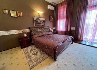 Продаю дом, 200 м2, Крым, улица Айвазовского, 4