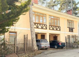 Продается дом, 240 м2, Крым, посёлок Горное, 19