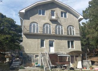 Продаю дом, 400 м2, Крым