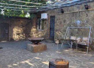 Сдача в аренду дома, 42 м2, Ростовская область, улица Карла Либкнехта, 79А