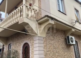 Продажа дома, 100 м2, Махачкала, улица Сулеймана Стальского, 40